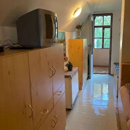 Rekreacni Chata Apartment Hradistko (Prague-West)